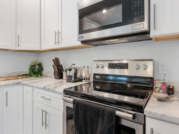 Waterfront Retreat in Cape Coral Three Bedroom Home with Private Pool